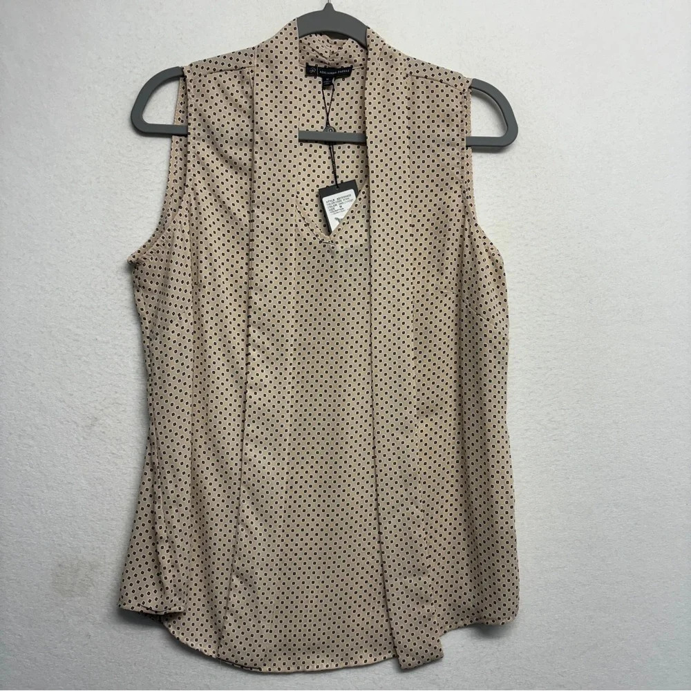 NWT Adrianna Papell Sleeveless Printed Tie Neck Blouse Cream Tan